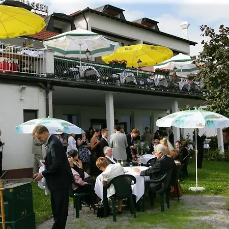 Hotel Suedpfalz-terrassen 3*